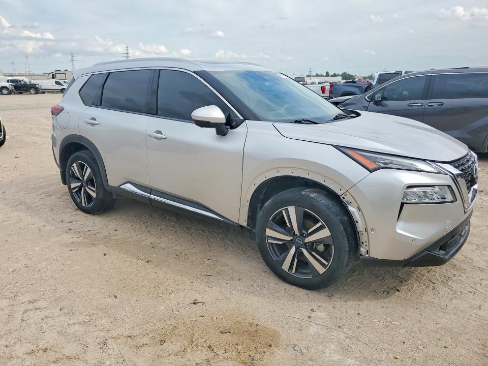 Photo 4 from auction – 2023 NISSAN ROGUE with VIN 5N1BT3CB8PC735747