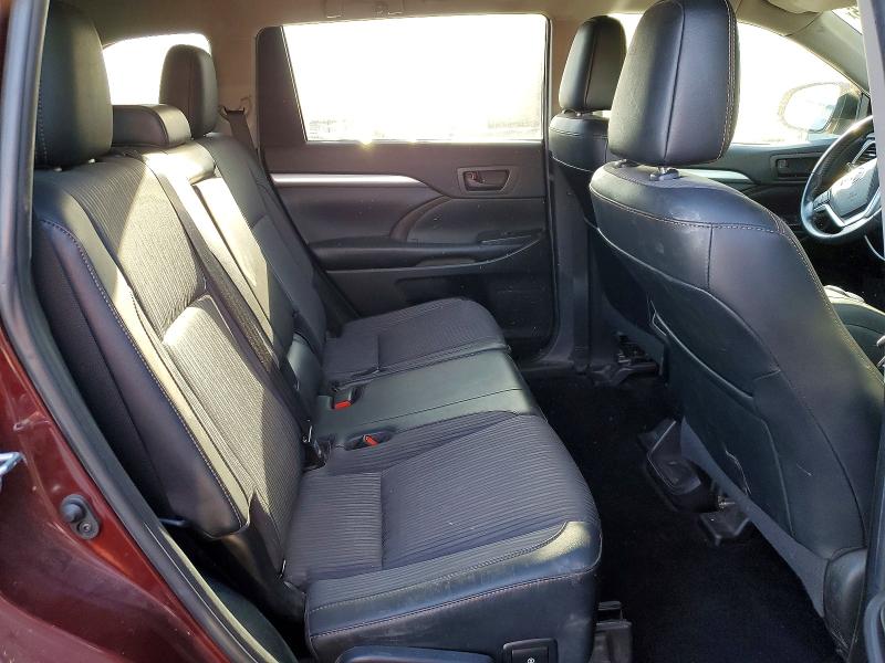 Photo 11 from auction – 2019 TOYOTA HIGHLANDER with VIN 5TDBZRFH0KS718891
