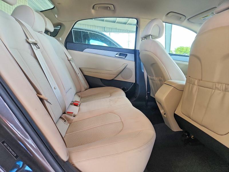 Photo 10 from auction – 2017 HYUNDAI SONATA with VIN 5NPE24AF8HH506216