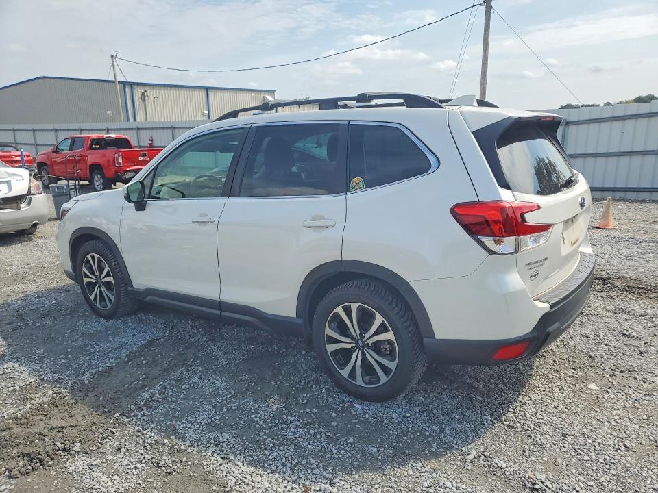 Photo 2 from auction – 2021 SUBARU FORESTER with VIN JF2SKAUC2MH495288
