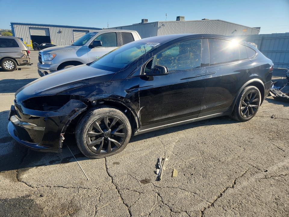 TESLA MODEL X 2022 с VIN 7SAXCAE54NF349786 - Снимка от търг
