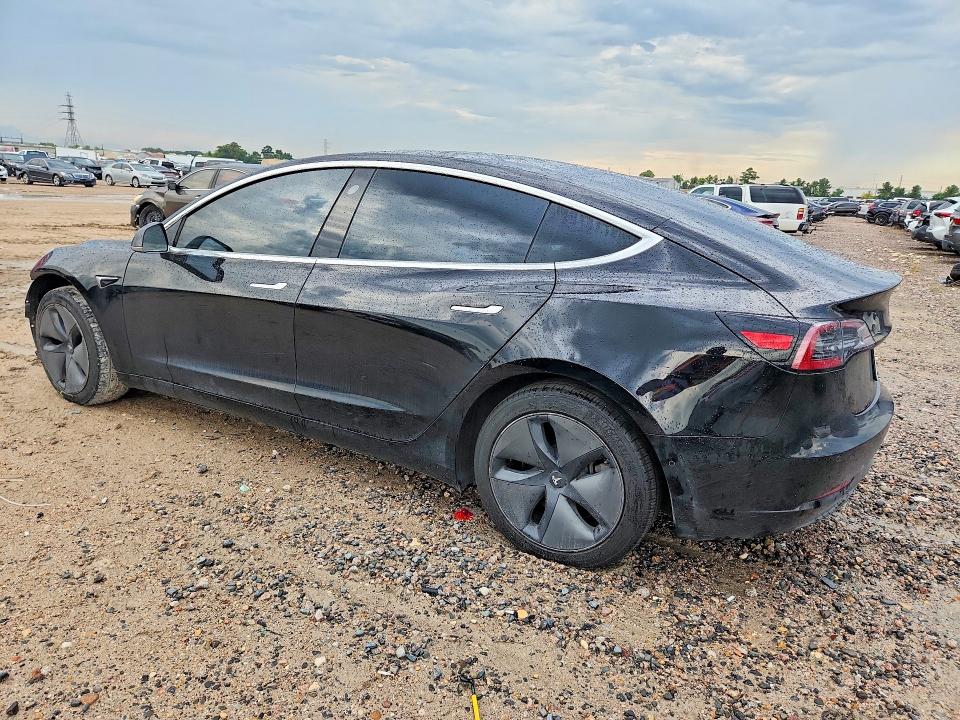 Zdjęcie 2 z aukcji – 2019 TESLA MODEL 3 z VIN 5YJ3E1EA8KF394759