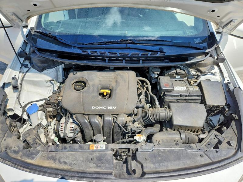 Снимка 11 от търг – 2017 KIA FORTE с VIN 3KPFK4A76HE096243