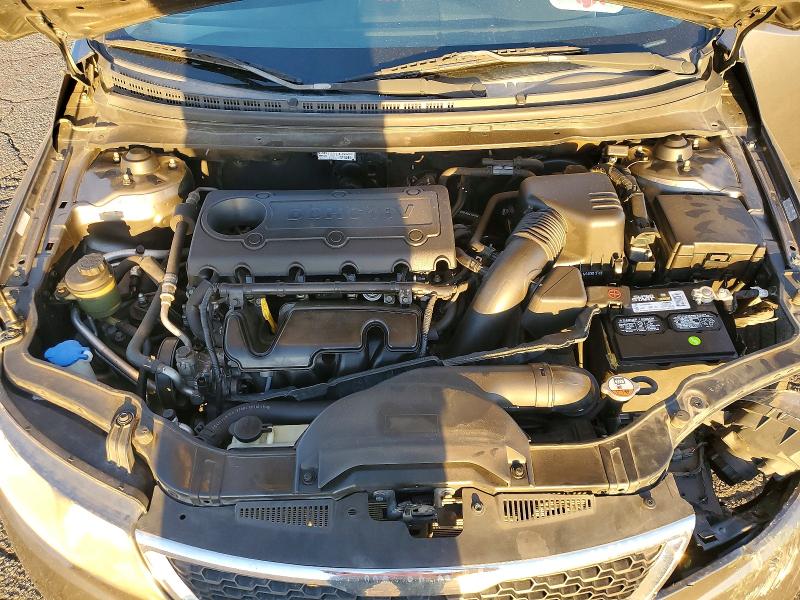 Zdjęcie 11 z aukcji – 2013 KIA FORTE z VIN KNAFU4A25D5729610