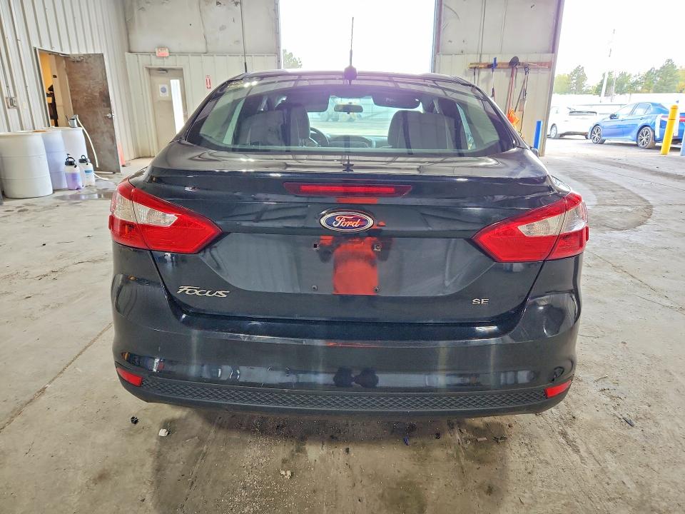 Снимка 6 от търг – 2014 FORD FOCUS с VIN 1FADP3F25EL424552