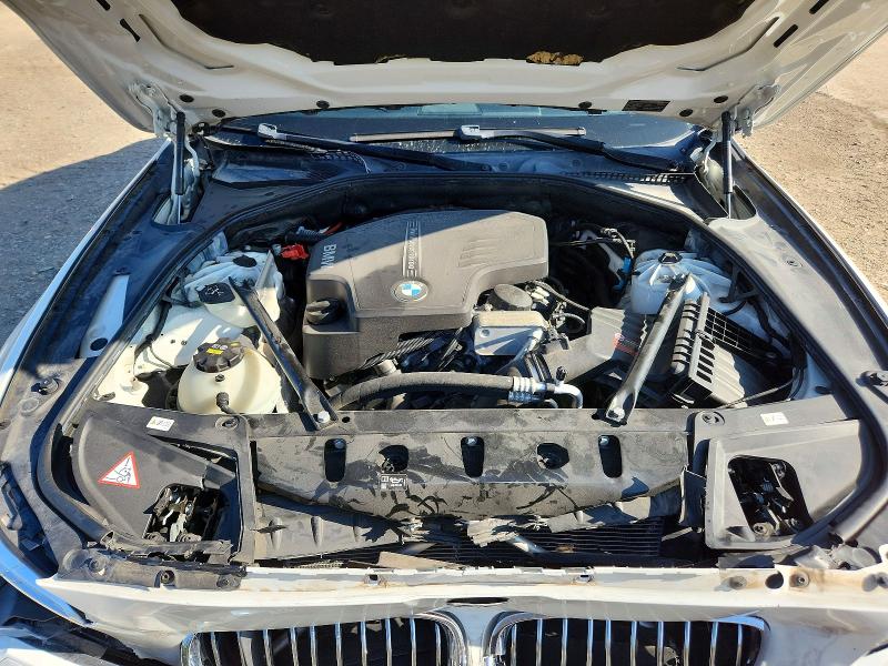 Photo 11 from auction – 2016 BMW 528 with VIN WBA5A5C52GG350641
