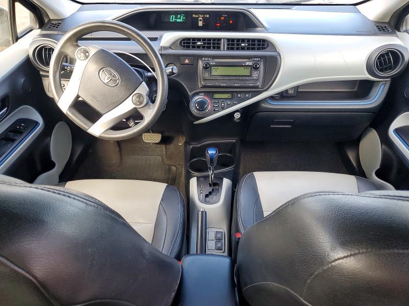 Photo 8 from auction – 2012 TOYOTA PRIUS C with VIN JTDKDTB33C1521914