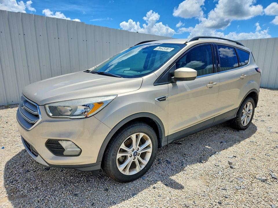 FORD ESCAPE 2018 with VIN 1FMCU0GD6JUB47777 - Photo from auction