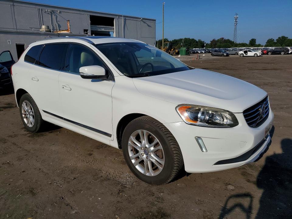 Zdjęcie 4 z aukcji – 2016 VOLVO XC60 z VIN YV440MDK3G2783301
