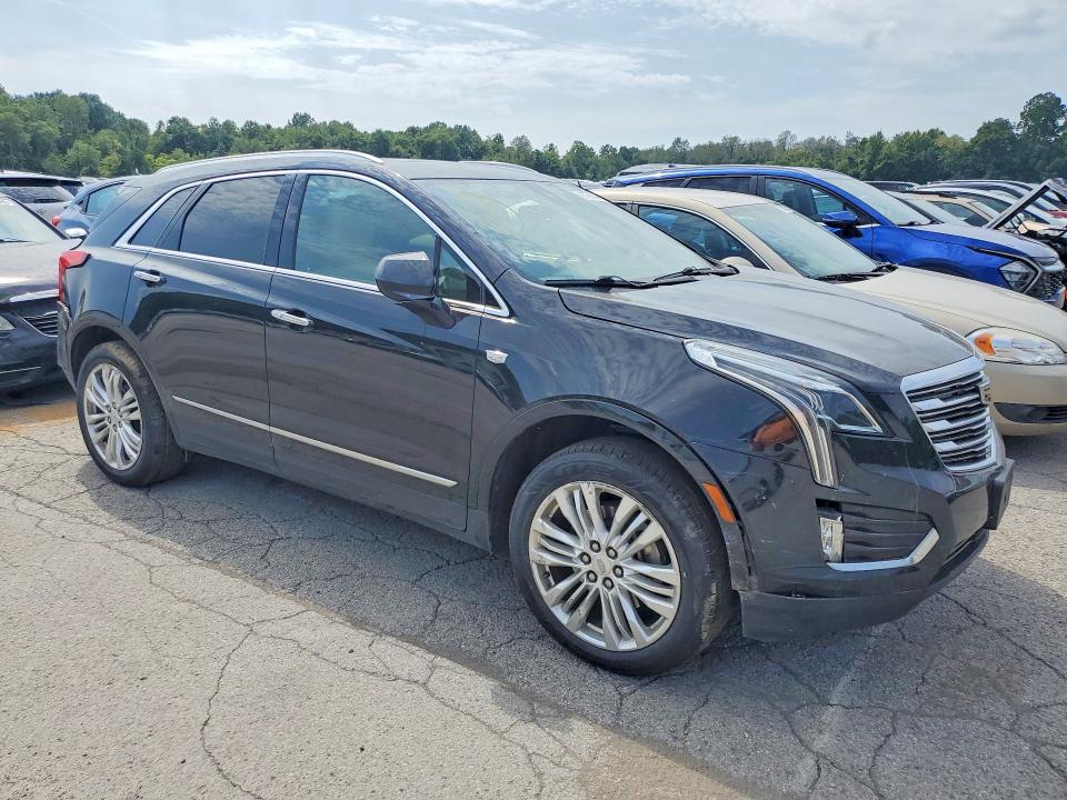 Photo 4 from auction – 2017 CADILLAC XT5 with VIN 1GYKNERS2HZ249123