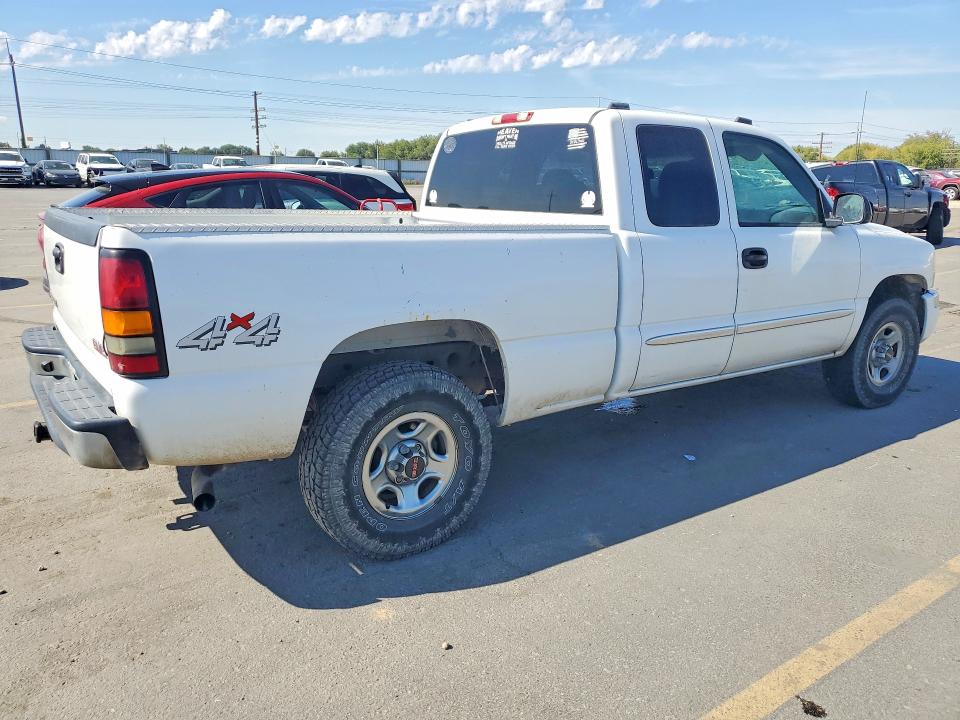 Photo 3 from auction – 2004 GMC NEW SIERRA with VIN 2GTEK19V341278891