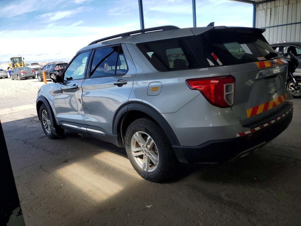 Снимка 2 от търг – 2023 FORD EXPLORER с VIN 1FMSK8DH2PGB74067
