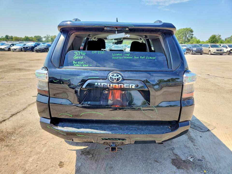 Photo 6 from auction – 2020 TOYOTA 4RUNNER with VIN JTEBU5JR3L5742306