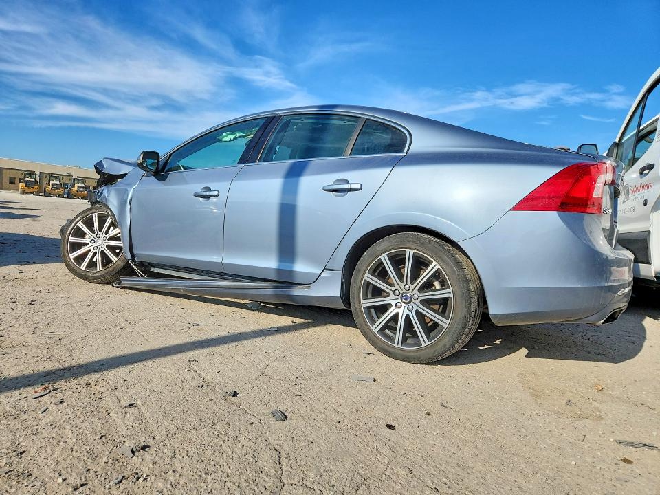 Zdjęcie 2 z aukcji – 2018 VOLVO S60 z VIN LYV402TK0JB162130
