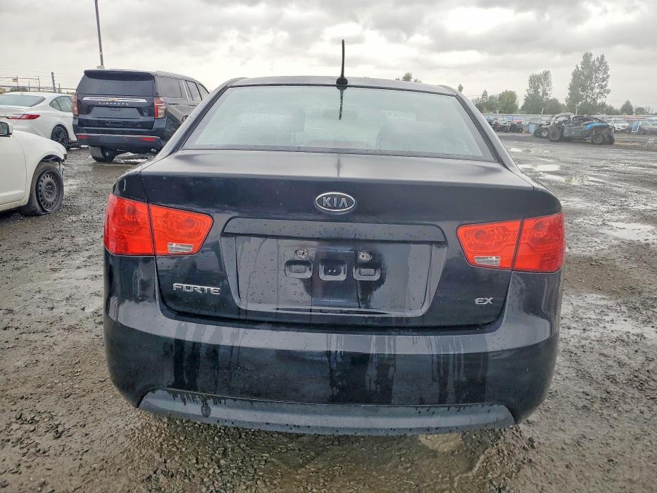 Photo 6 from auction – 2012 KIA FORTE with VIN KNAFU4A25C5578153