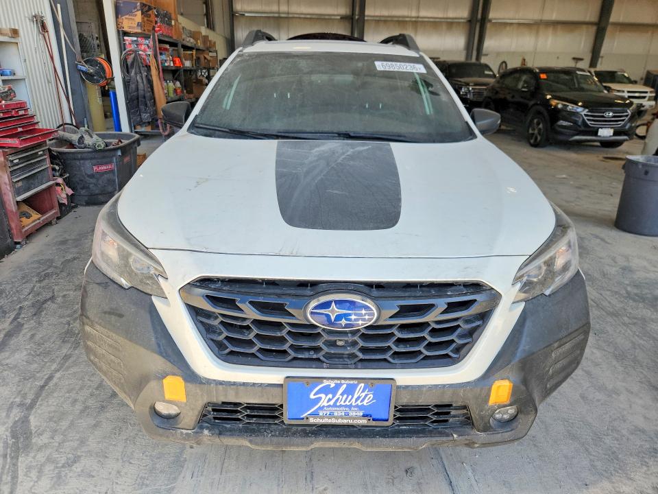 Photo 5 from auction – 2022 SUBARU OUTBACK with VIN 4S4BTGUD9N3263451
