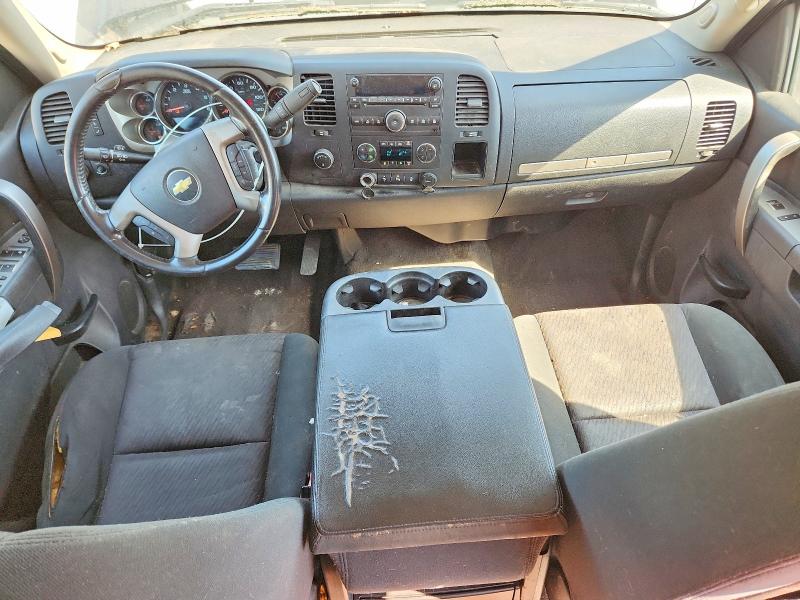 Photo 8 from auction – 2013 CHEVROLET SILVERADO with VIN 3GCPKSE71DG324750