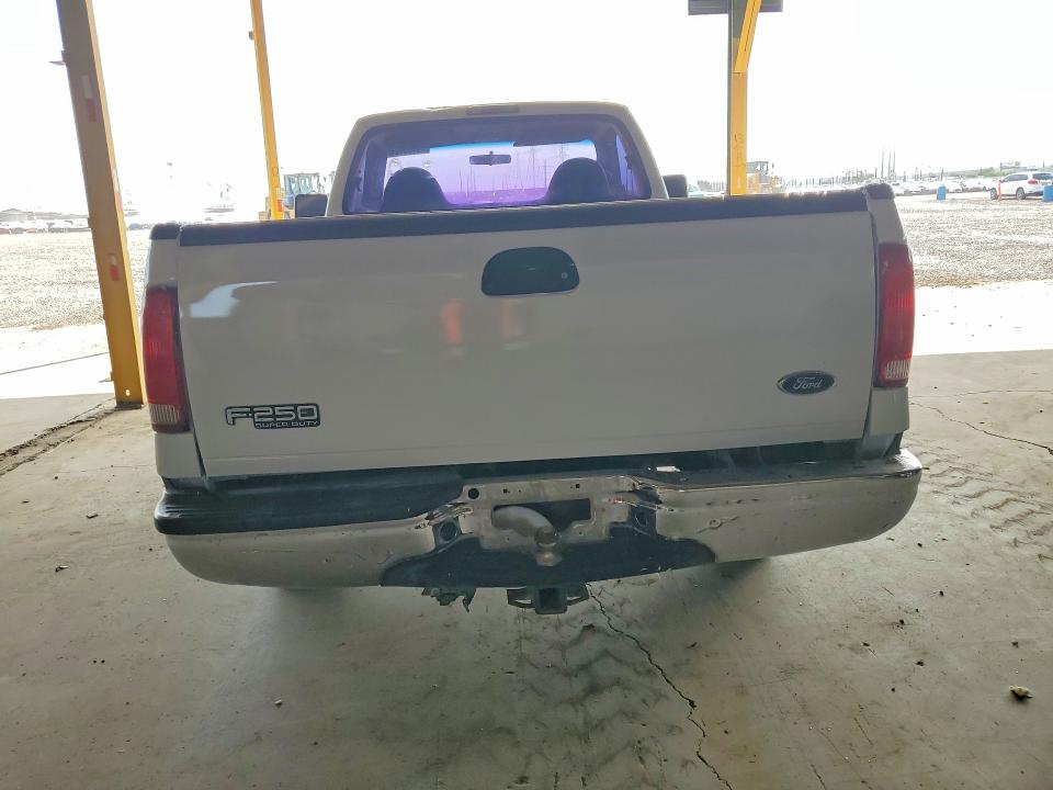 Photo 6 from auction – 2001 FORD F250 with VIN 3FTNF20L01MA55881