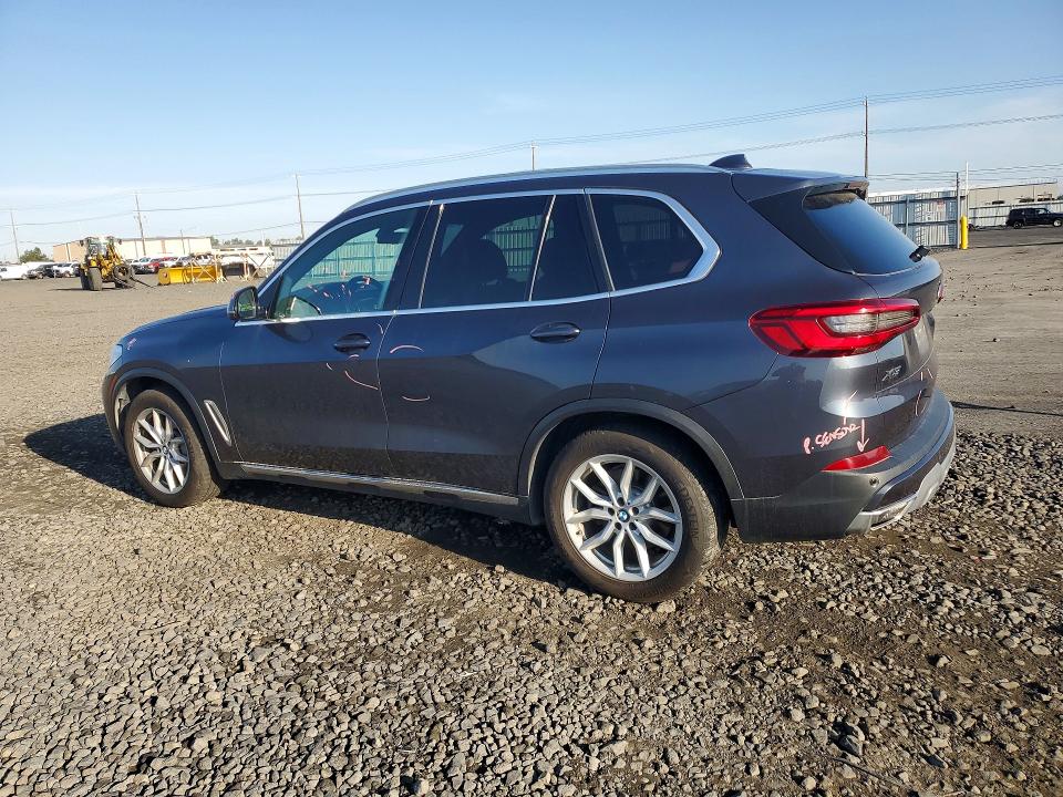 Photo 2 from auction – 2019 BMW X5 with VIN 5UXCR6C58KLL01631