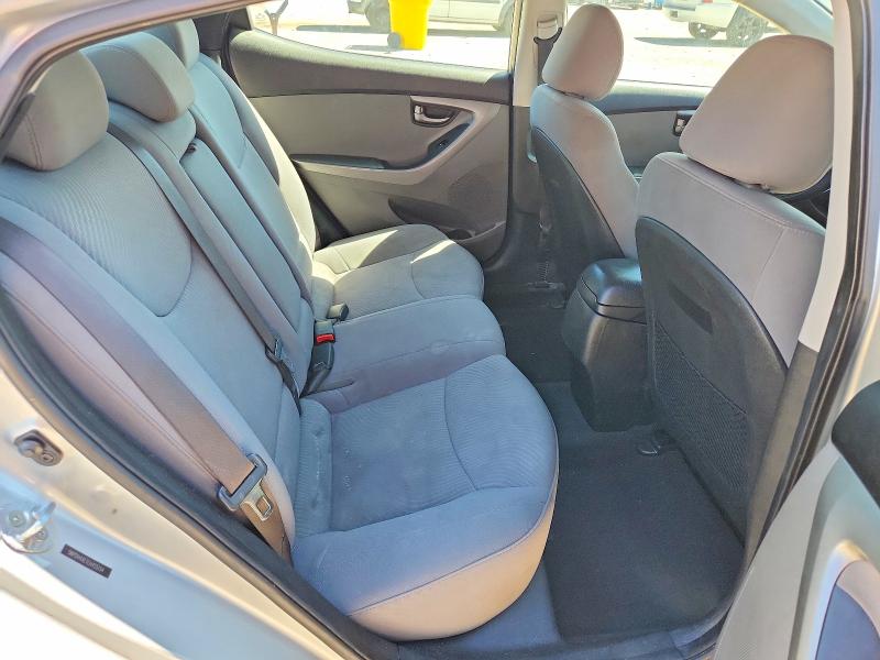 Снимка 10 от търг – 2014 HYUNDAI ELANTRA с VIN 5NPDH4AE1EH455154