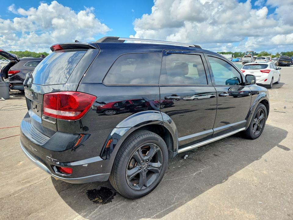 Photo 3 from auction – 2017 DODGE JOURNEY with VIN 3C4PDCGGXHT708665