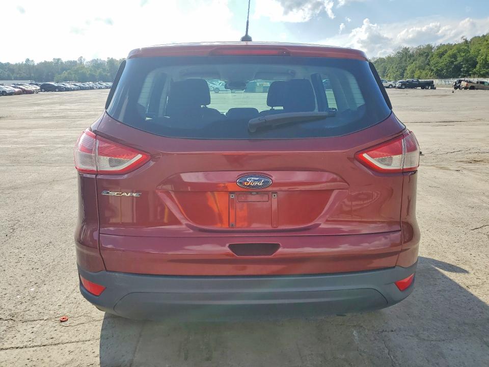 Photo 6 from auction – 2016 FORD ESCAPE with VIN 1FMCU0F70GUB55488