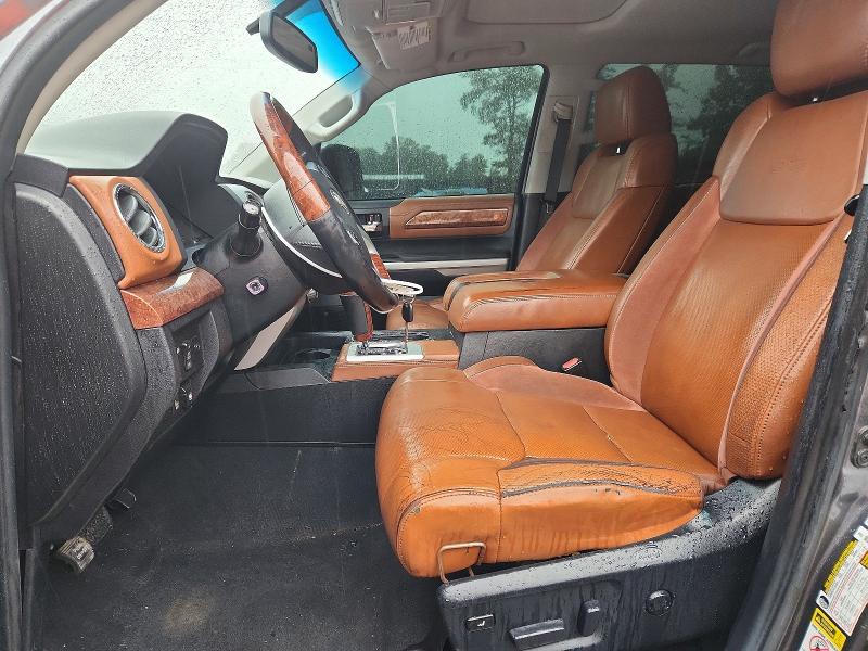 Photo 7 from auction – 2014 TOYOTA TUNDRA with VIN 5TFGY5F10EX162908