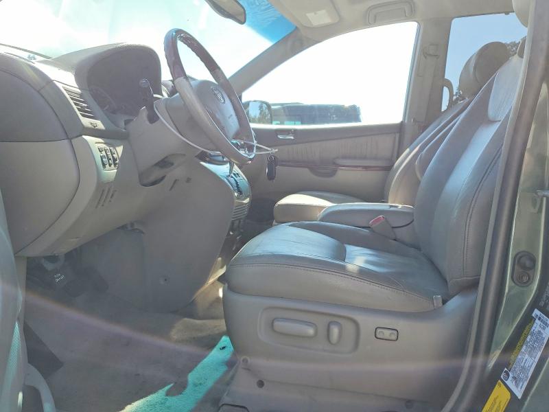 Photo 7 from auction – 2005 TOYOTA SIENNA with VIN 5TDZA22C15S282080