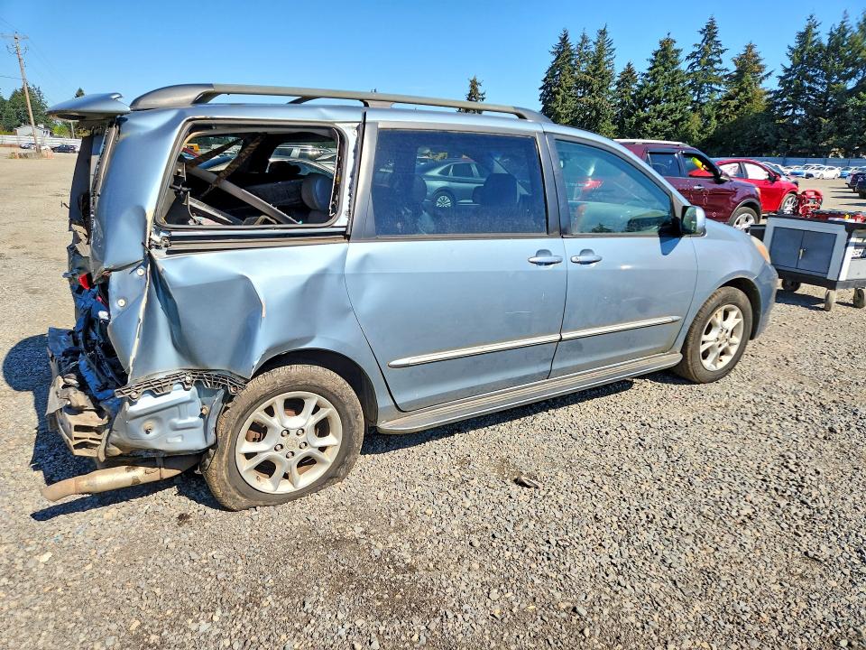 Photo 3 from auction – 2004 TOYOTA SIENNA with VIN 5TDBA22C84S027832