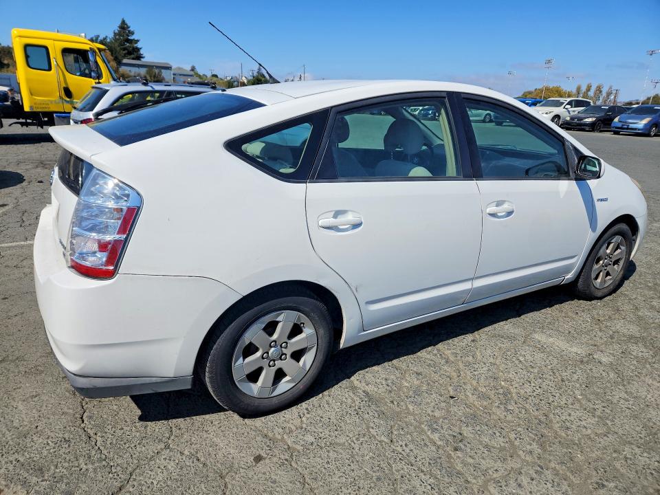 Photo 3 from auction – 2006 TOYOTA PRIUS with VIN JTDKB22U567525487