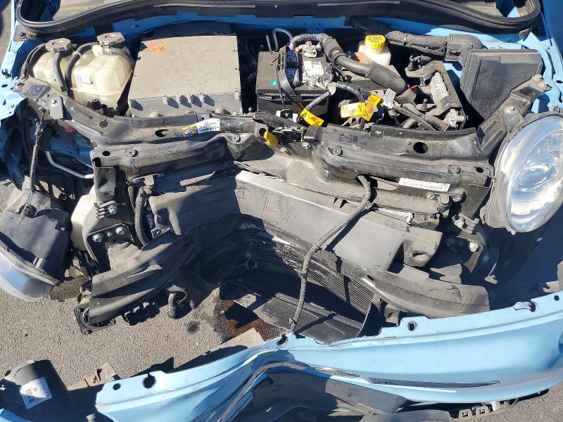 Фото 11 с аукциона – 2017 FIAT 500 с VIN 3C3CFFGE3HT563269