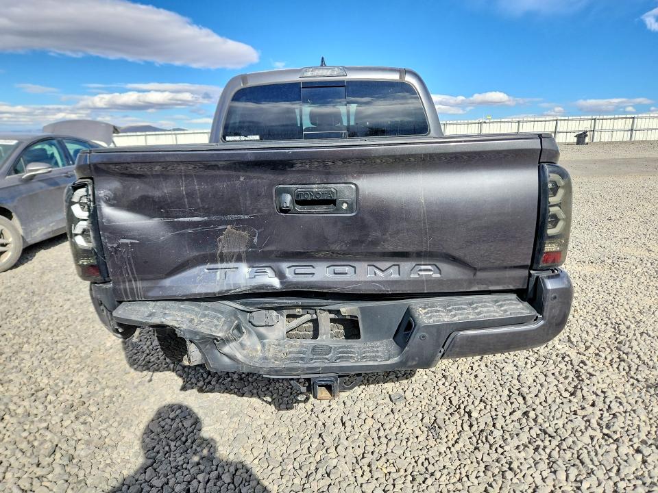 Photo 6 from auction – 2017 TOYOTA TACOMA with VIN 3TMCZ5AN0HM103597