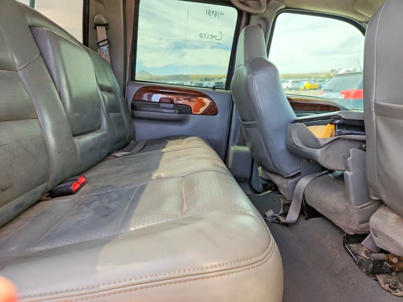 صورة رقم 10 من المزاد - 2003 FORD F350 مع VIN 1FTSW31F23EA46318