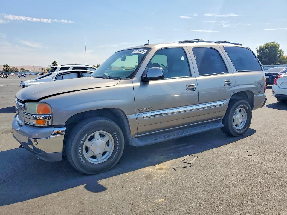 GMC YUKON 2003 z numerem VIN 1GKEK13T53R225109 - Zdjęcie z aukcji