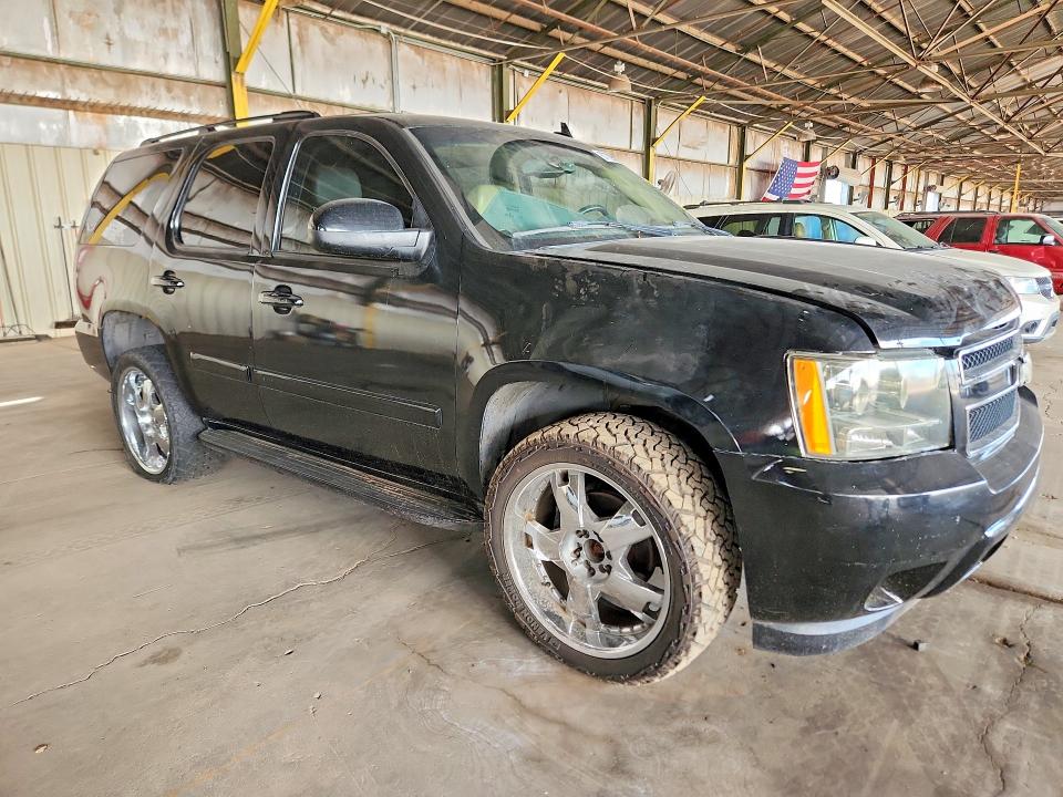 Photo 4 from auction – 2007 CHEVROLET TAHOE with VIN 1GNFK13097R301952