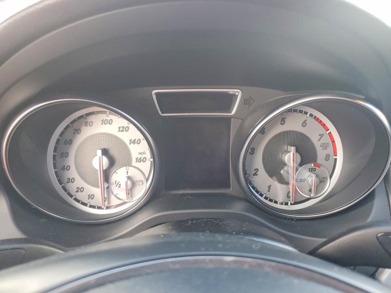 Photo 9 from auction – 2015 MERCEDES-BENZ CLA with VIN WDDSJ4EB4FN269210