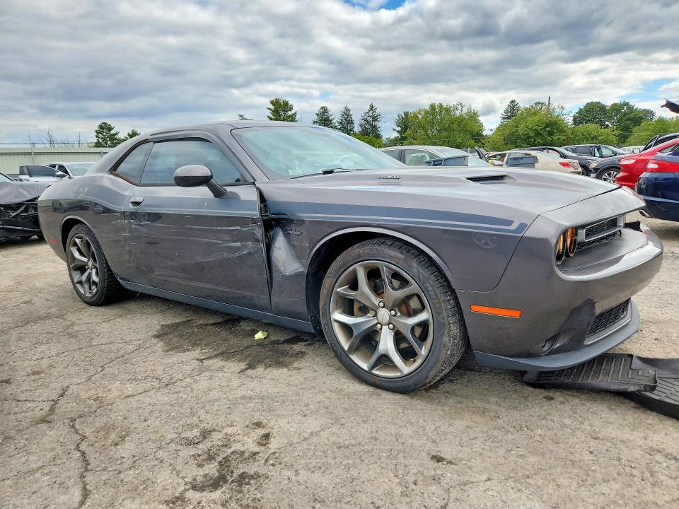 Фото 4 с аукциона – 2015 DODGE CHALLENGER с VIN 2C3CDZBT6FH797991