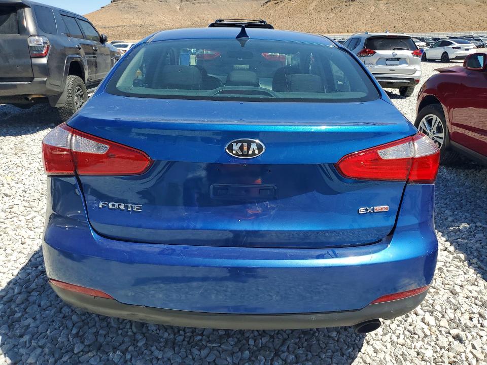 Photo 6 from auction – 2014 KIA FORTE with VIN KNAFX4A80E5112421