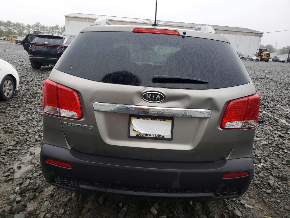 Zdjęcie 6 z aukcji – 2012 KIA SORENTO z VIN 5XYKTDA24CG269995