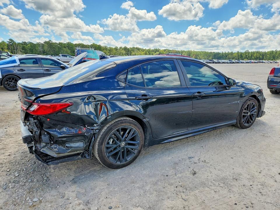 Photo 3 from auction – 2026 TOYOTA CAMRY with VIN 4T1DAACK6TU732420