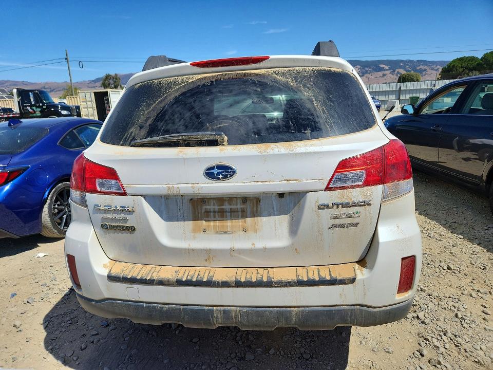 Photo 6 from auction – 2011 SUBARU OUTBACK with VIN 4S4BRBCC6B3419662