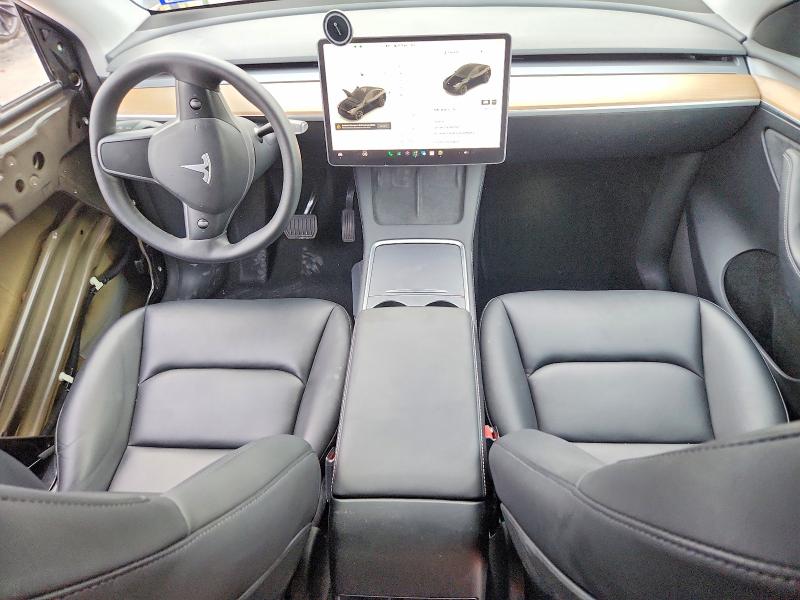 Снимка 8 от търг – 2023 TESLA MODEL Y с VIN 7SAYGDEE5PA051807