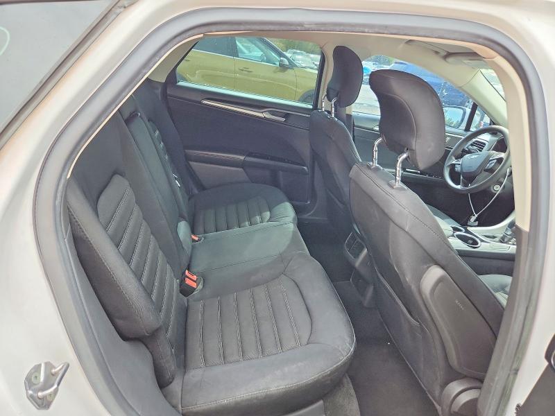 Photo 10 from auction – 2013 FORD FUSION with VIN 3FA6P0H70DR192779