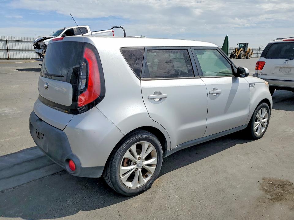 Photo 3 from auction – 2014 KIA SOUL with VIN KNDJP3A58E7728482