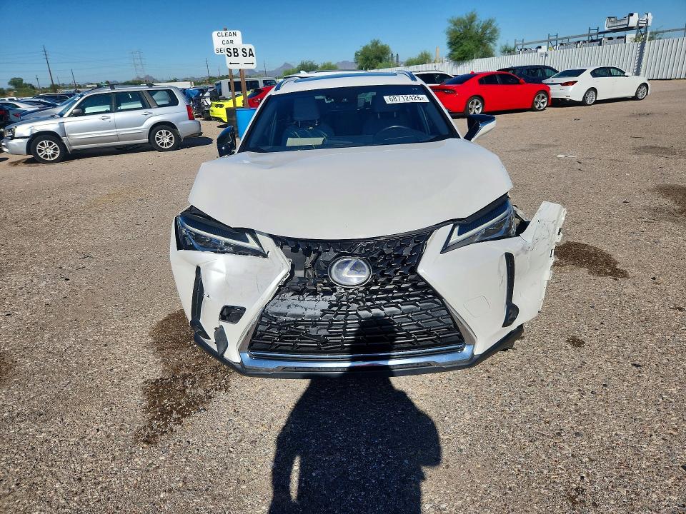 Zdjęcie 5 z aukcji – 2019 LEXUS UX z VIN JTHU9JBH1K2000711
