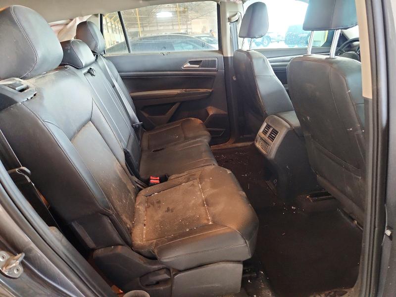 Photo 11 from auction – 2019 VOLKSWAGEN ATLAS with VIN 1V2YR2CA9KC613341
