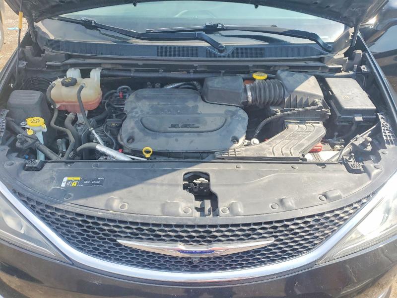 Photo 12 from auction – 2019 CHRYSLER PACIFICA with VIN 2C4RC1EG2KR700217