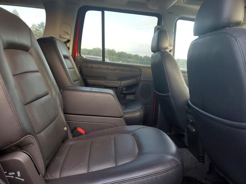 Photo 11 from auction – 2004 FORD EXPLORER with VIN 1FMDU85W74ZA61554