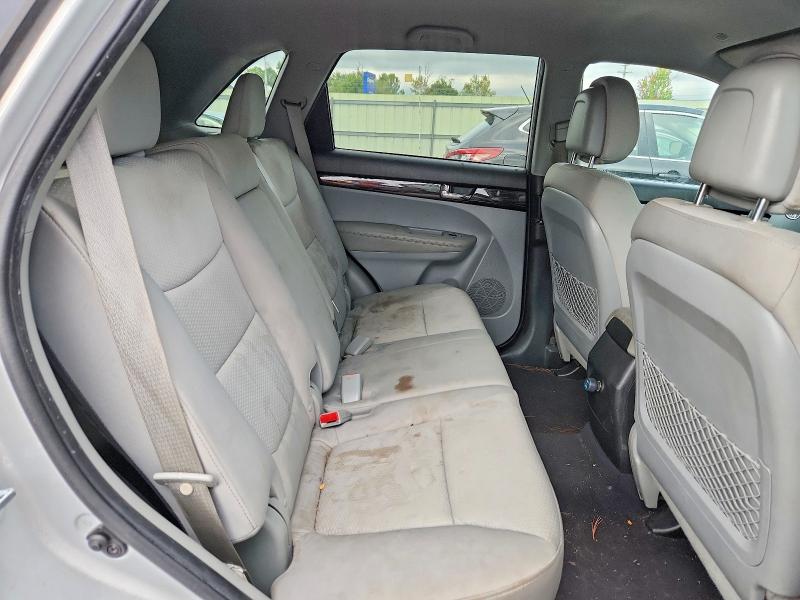Zdjęcie 11 z aukcji – 2012 KIA SORENTO z VIN 5XYKTDA22CG280509