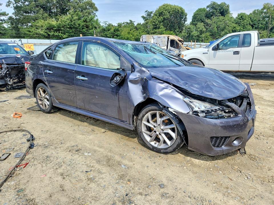 Photo 4 from auction – 2015 NISSAN SENTRA with VIN 3N1AB7AP6FY352858